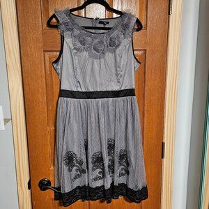 Ryu Tulle Dress with Ruffles Size L